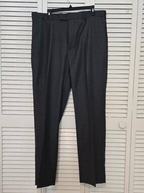 Perry Ellis Portfolio Men's Dress Pants - Size 36 x 32